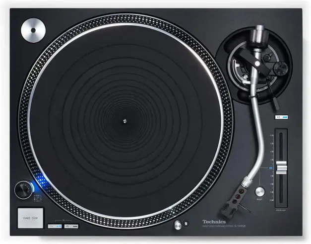 Technics DJ Turntable Set